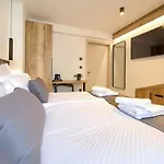 Bed & Breakfast Portella 4*