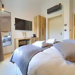 Bed & Breakfast Portella 4*