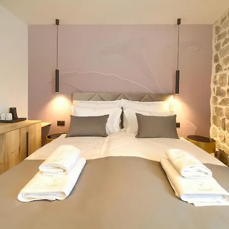 Bed & Breakfast Portella 4*
