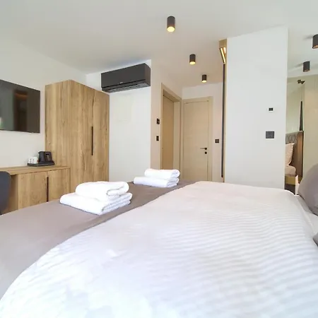 Portella Bed & Breakfast
