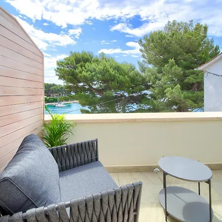 Bed & Breakfast Portella 4*