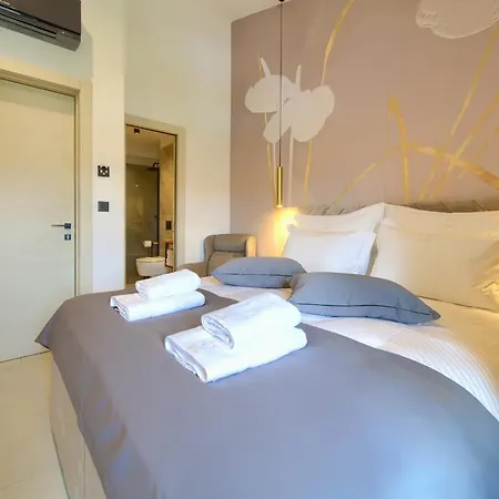 Portella 4*