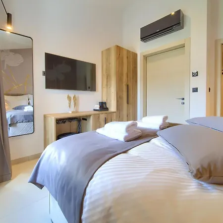 Bed & Breakfast Portella 4*