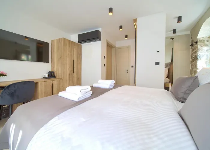 Portella Bed & Breakfast