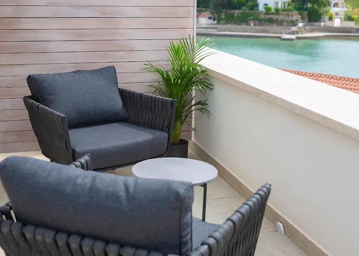 Bed & Breakfast Portella 4*