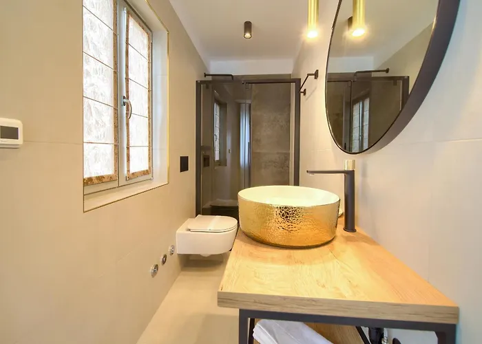 Portella 4*