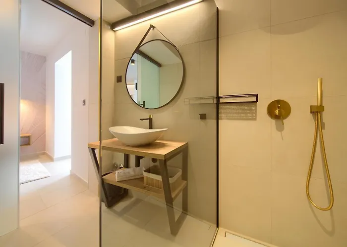 Portella Bed & Breakfast 4*